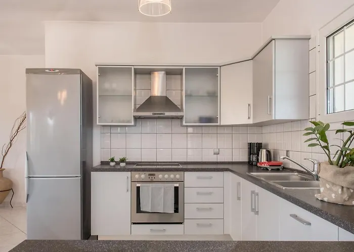 Koutsis * לגאנאס